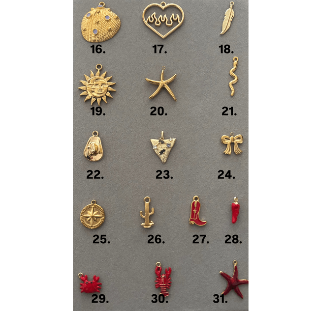 Collier avec 5 pendentifs